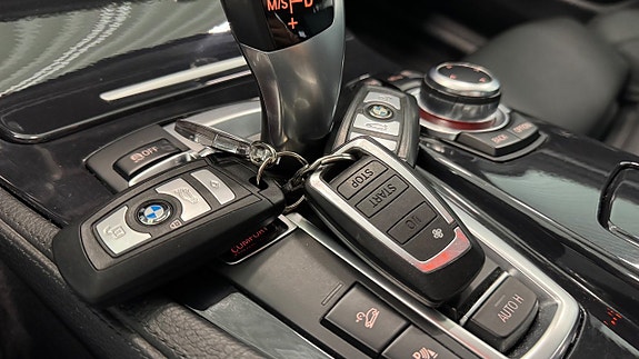 BMW 525d 15 of 17