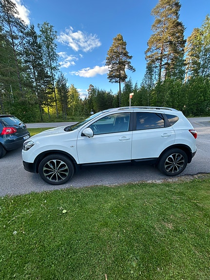 Nissan Qashqai 3 of 5