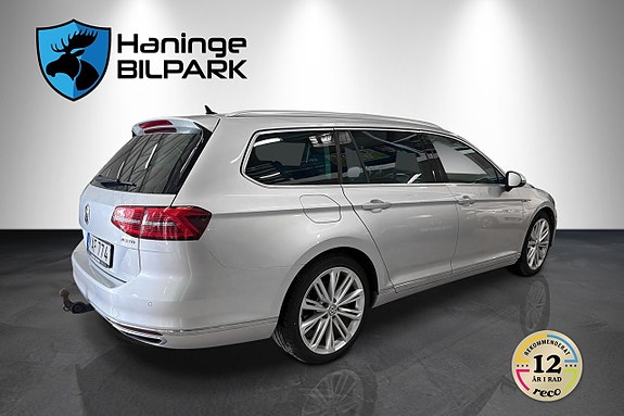 Volkswagen Passat 6 of 24