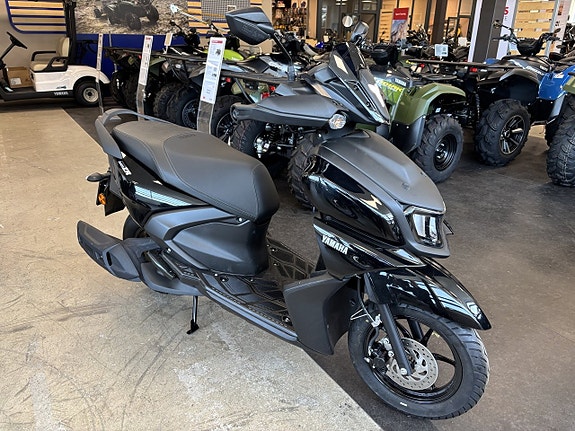 Yamaha RAYZR