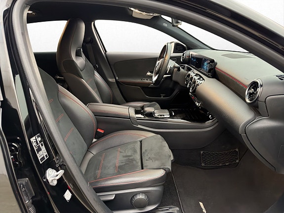 Mercedes-Benz A180 21 of 28