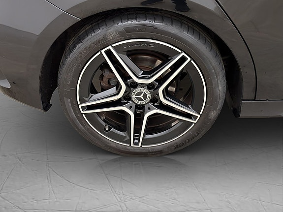 Mercedes-Benz A180 25 of 28