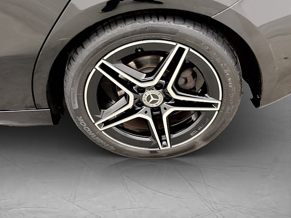 Mercedes-Benz A180 28 of 28