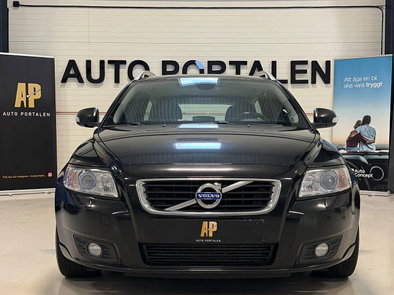 Volvo V50 9 of 18