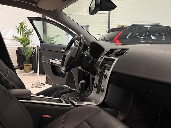 Volvo V50 15 of 18