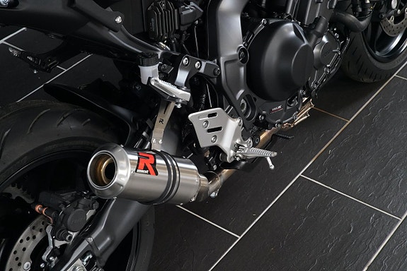Yamaha MT09 Dominator 9 of 13