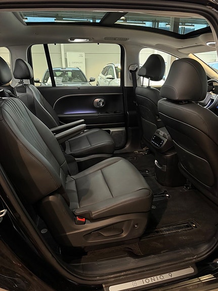 Hyundai Ioniq 9 14 of 24