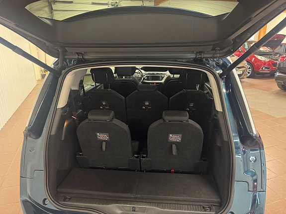 Citroen Grand C4 Picasso 4 of 5