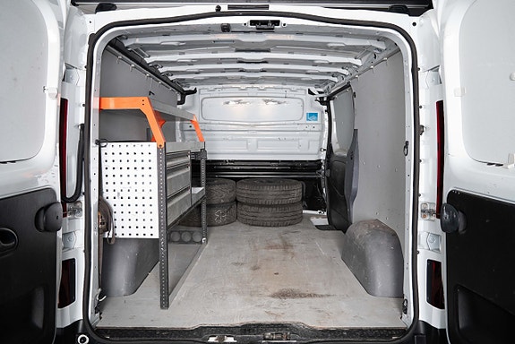 Renault Trafic 16 of 20