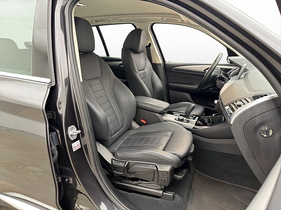 BMW X3 9 of 29