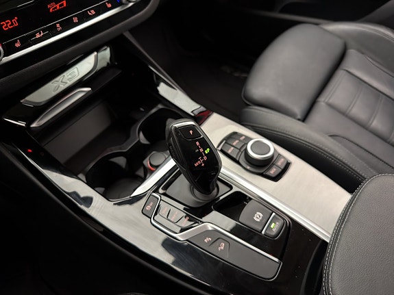 BMW X3 21 of 29