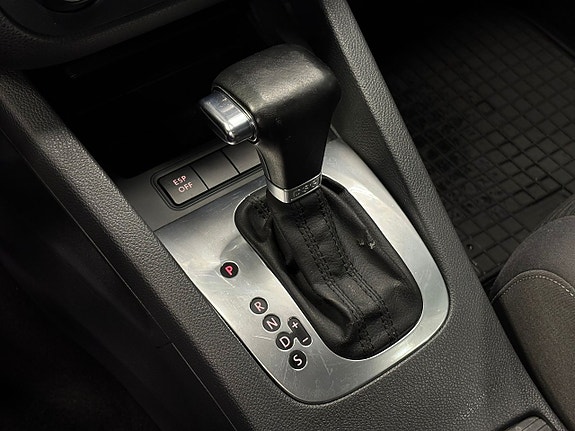 Volkswagen Golf V 19 of 25