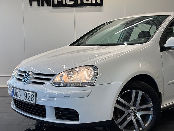 Volkswagen Golf V 2 of 25