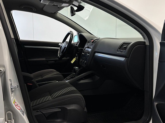 Volkswagen Golf V 23 of 25