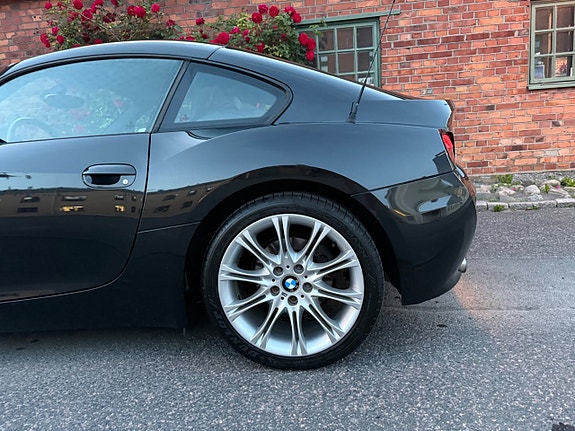 BMW Z4 8 of 22