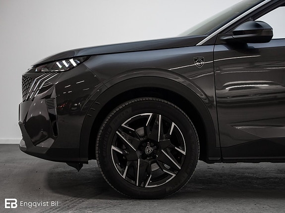 Peugeot 5008 4 of 5