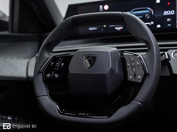 Peugeot 5008 18 of 30