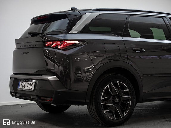 Peugeot 5008 10 of 30