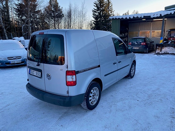 Volkswagen Caddy 7 of 8