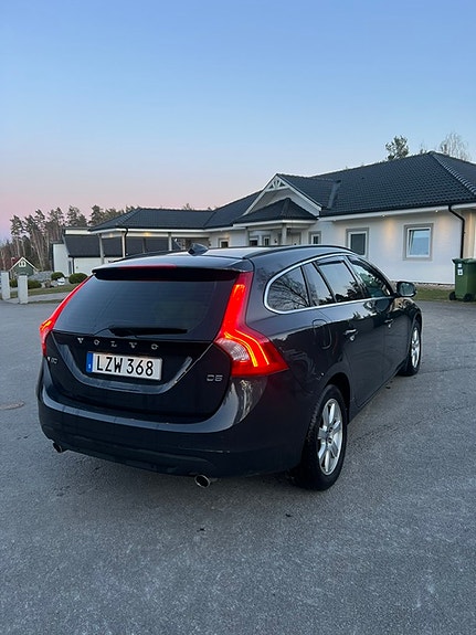 Volvo V60 7 of 7