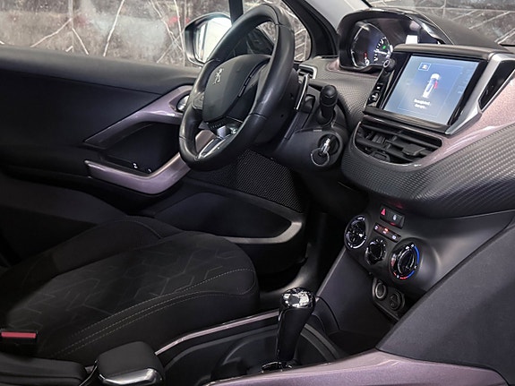 Peugeot 2008 10 of 12