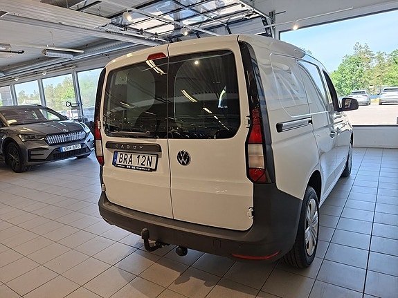 Volkswagen Caddy 4 of 5