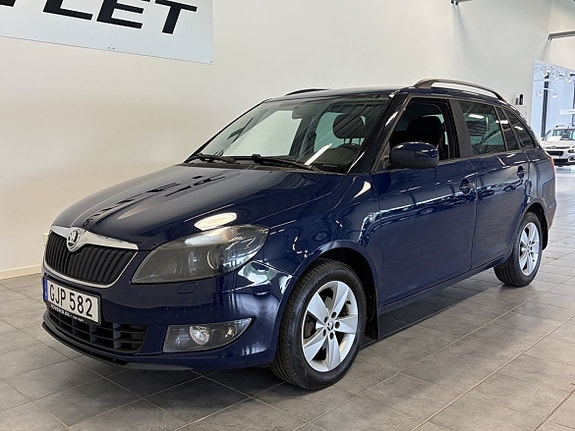 Skoda Fabia 2 of 5