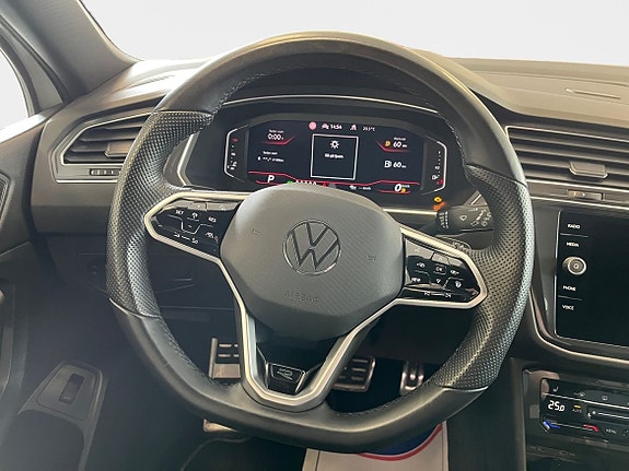 Volkswagen Tiguan Allspace 6 of 17