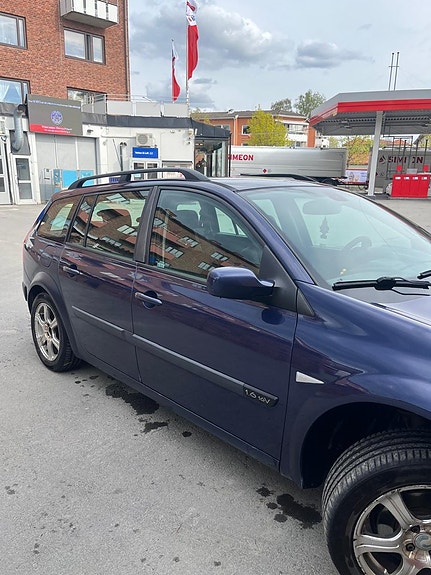 Renault Megane II 2 of 5