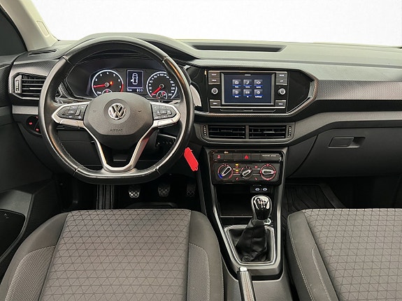Volkswagen T-Cross 11 of 28