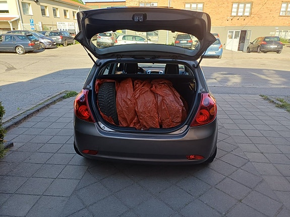 Kia Ceed 16 of 21
