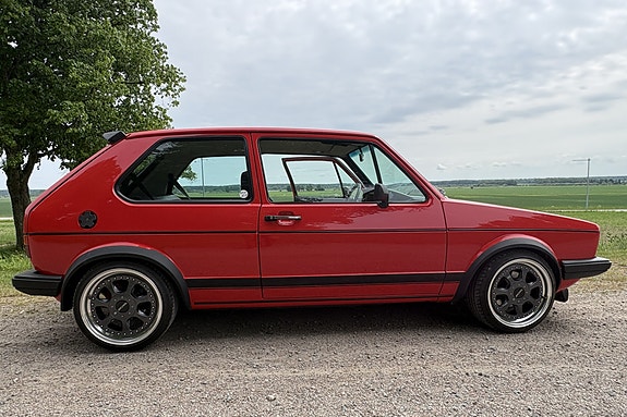 Volkswagen Golf I 2 of 7