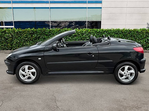 Peugeot 206 CC 3 of 5
