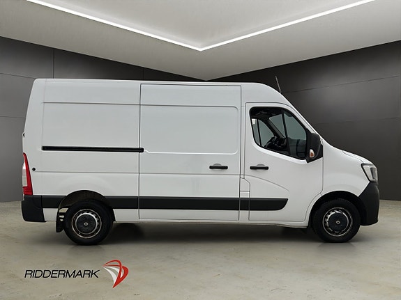 Renault Master 2 of 5