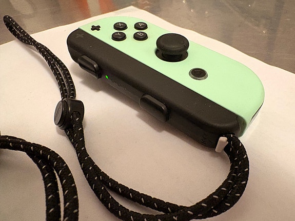 Product image 8 of 9