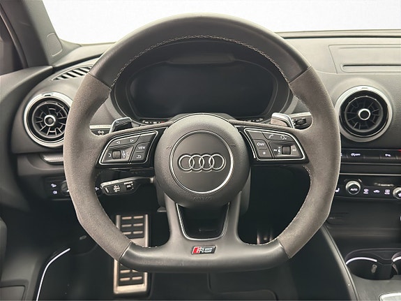 Audi RS3 11 of 30