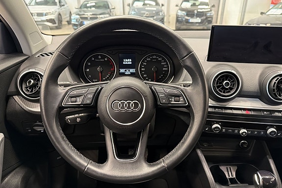 Audi Q2 10 of 20
