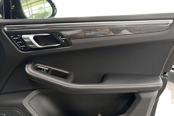 Porsche Macan GTS 28 of 30