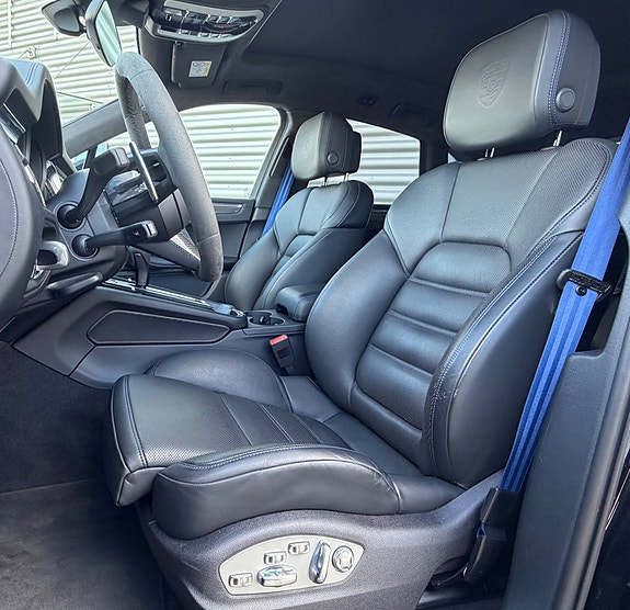 Porsche Macan GTS 9 of 30