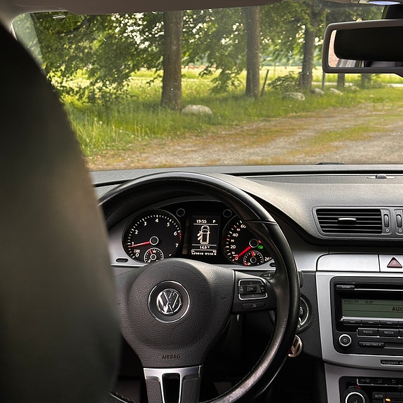Volkswagen Passat 4 of 5