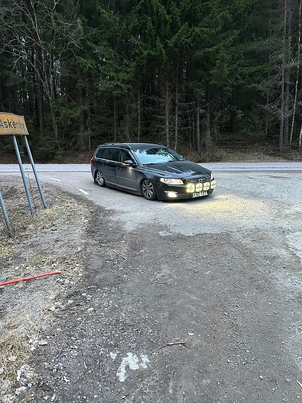 Volvo V70 8 of 17