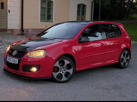 Volkswagen Golf V 3 of 5
