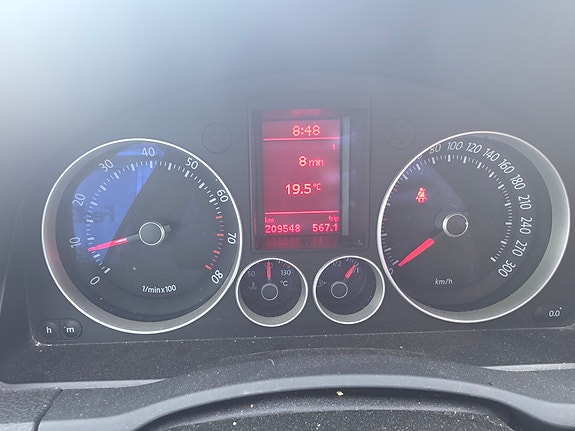 Volkswagen Golf V 5 of 5
