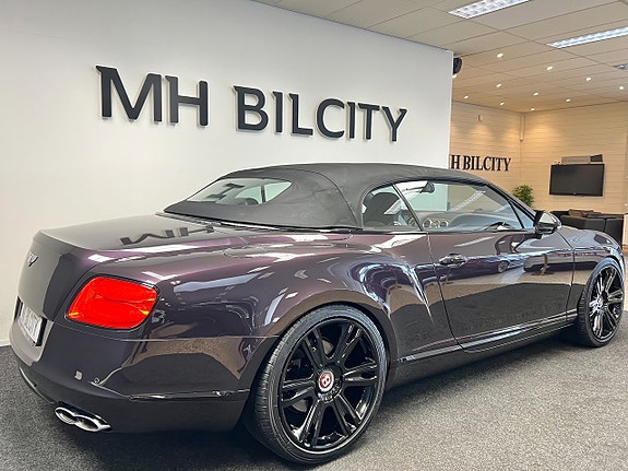 Bentley Continental GTC 12 of 27
