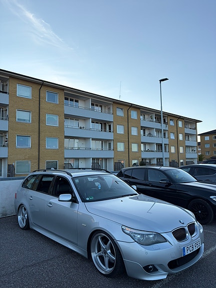 BMW 525d 2 of 10