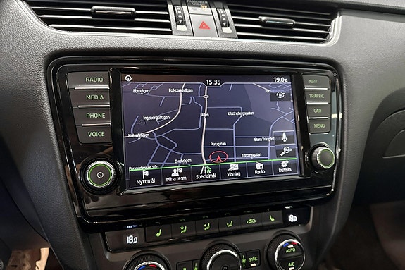 Skoda Octavia 18 of 27