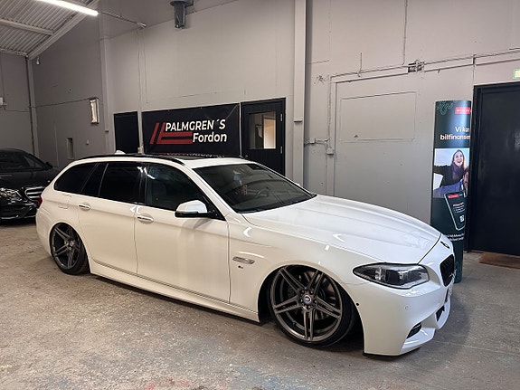 BMW 530d 2 of 5