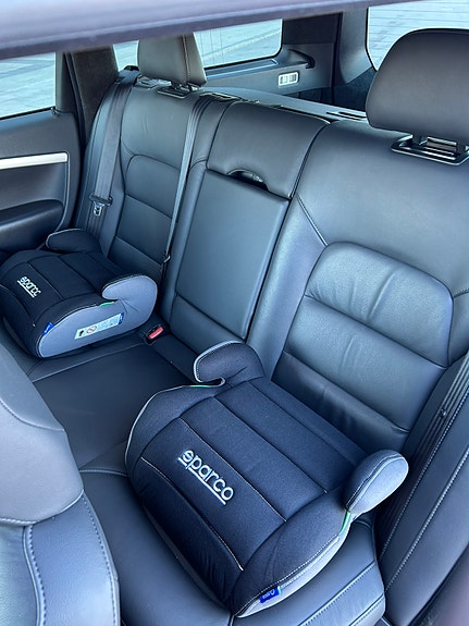 Volvo V70 12 of 30
