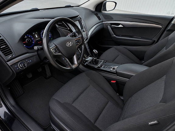 Hyundai i40 8 of 11