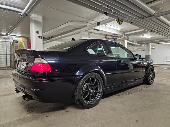 BMW M3 4 of 5